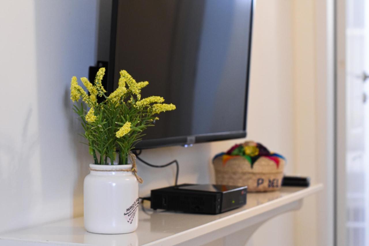 Sunshine Suite Boutique Only 5 Min Walk To The Beach - By Seaelo 埃拉特 外观 照片