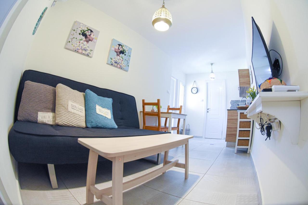 Sunshine Suite Boutique Only 5 Min Walk To The Beach - By Seaelo 埃拉特 外观 照片