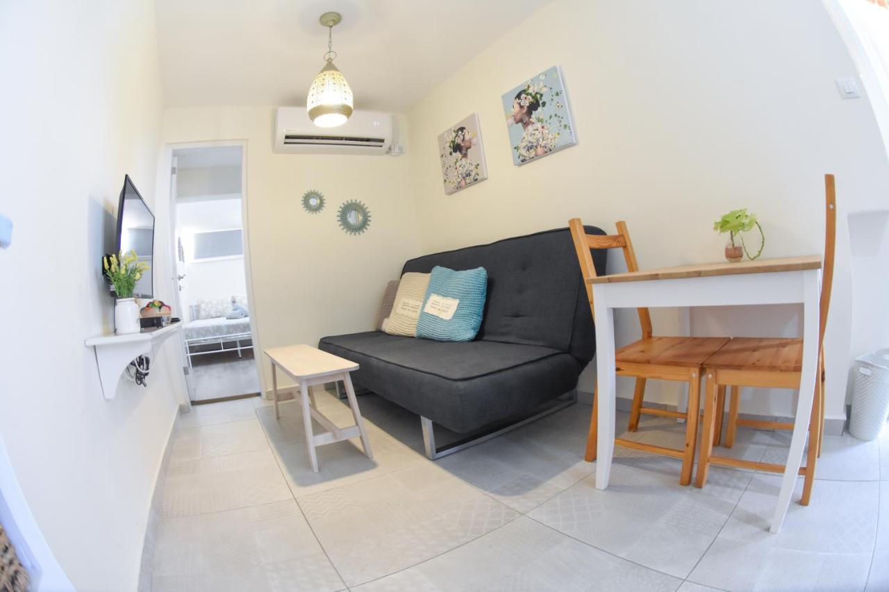 Sunshine Suite Boutique Only 5 Min Walk To The Beach - By Seaelo 埃拉特 外观 照片