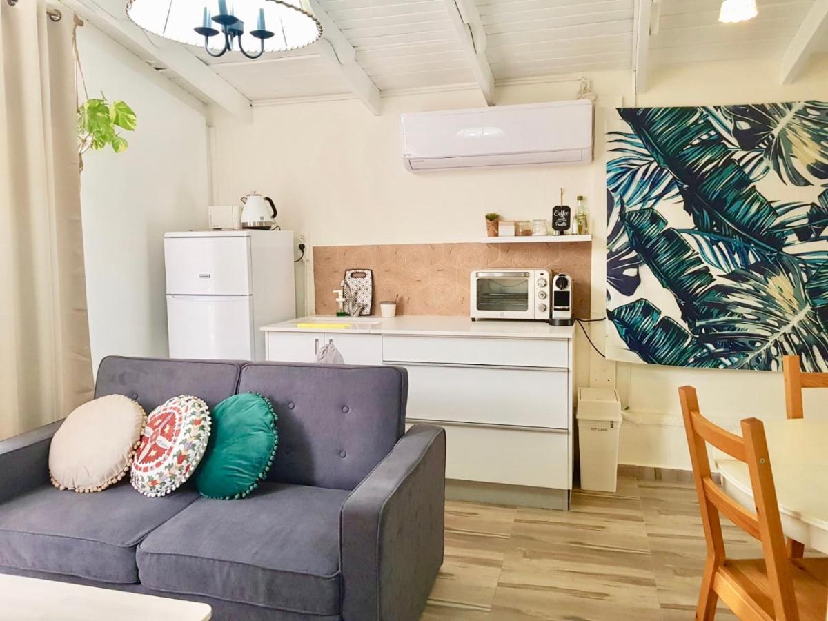 Sunshine Suite Boutique - Only 5 Min Walk To The Beach 埃拉特 外观 照片